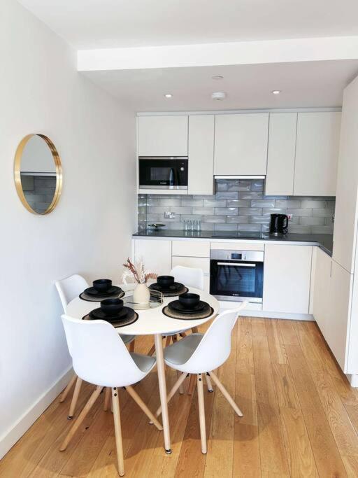 Superb Luxury 1bed Appartement *