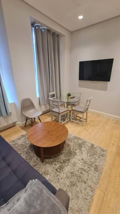 1 Bedroom Prime Location Londres