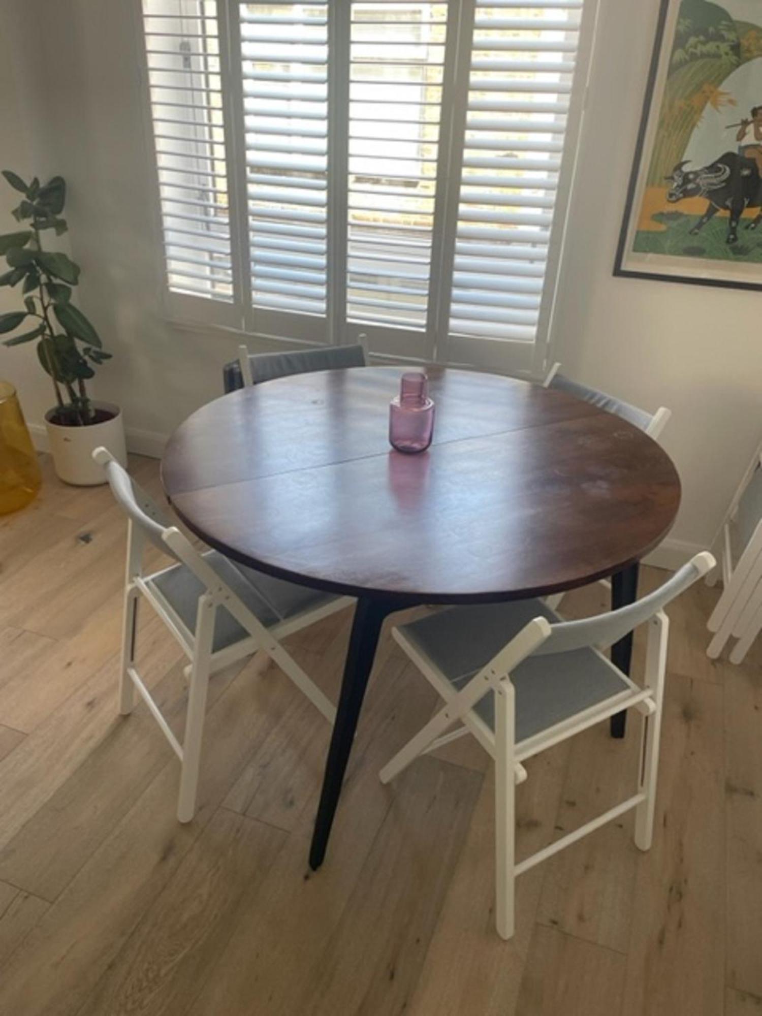 Shoreditch - Immaculate 2 Bedrooms Flat For 6 *