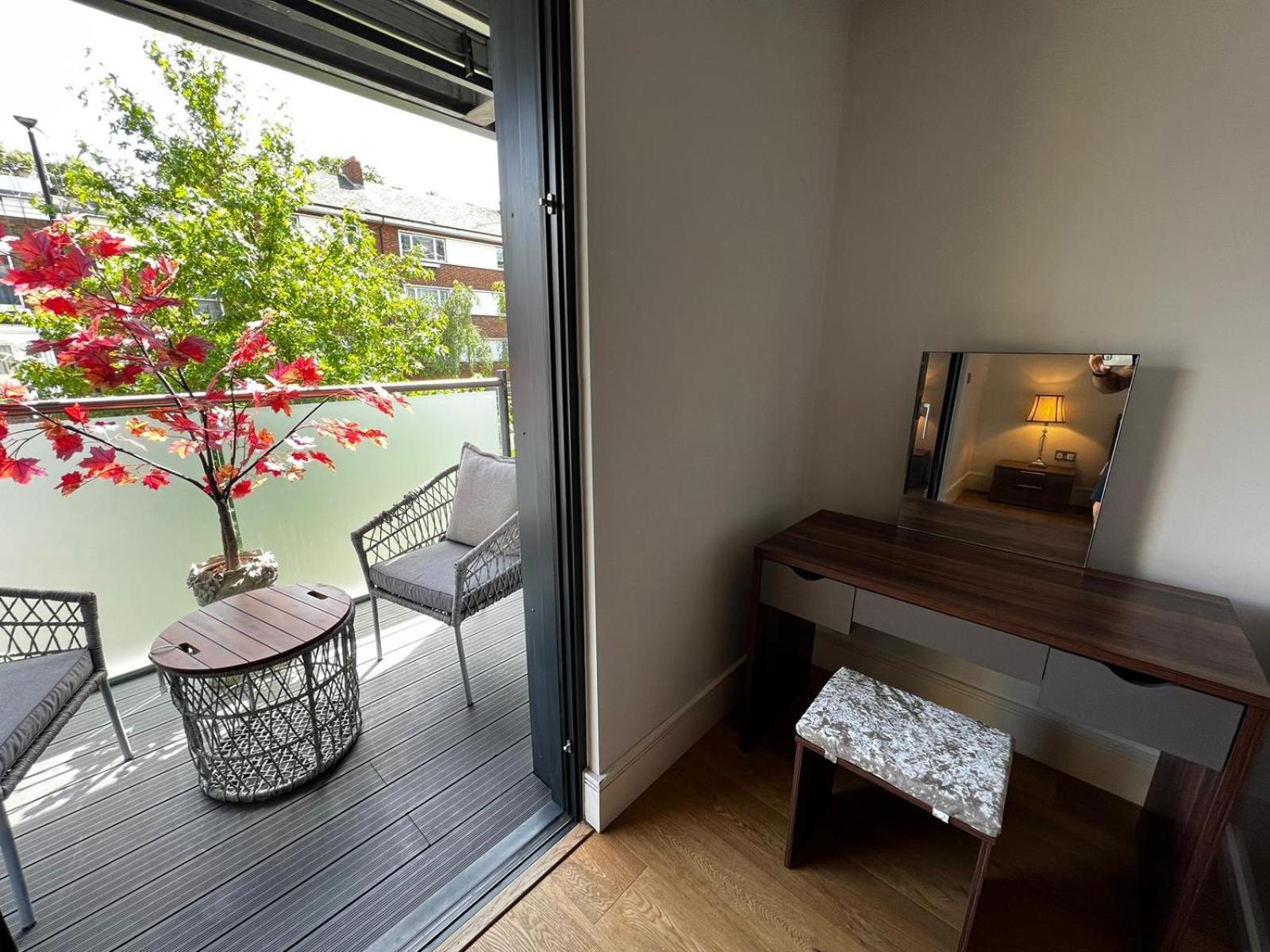 New! Charming Near Attractions * Londres