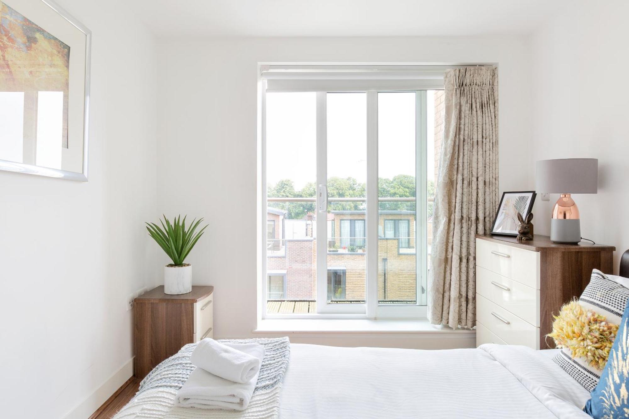 The Acton Flat * Londres