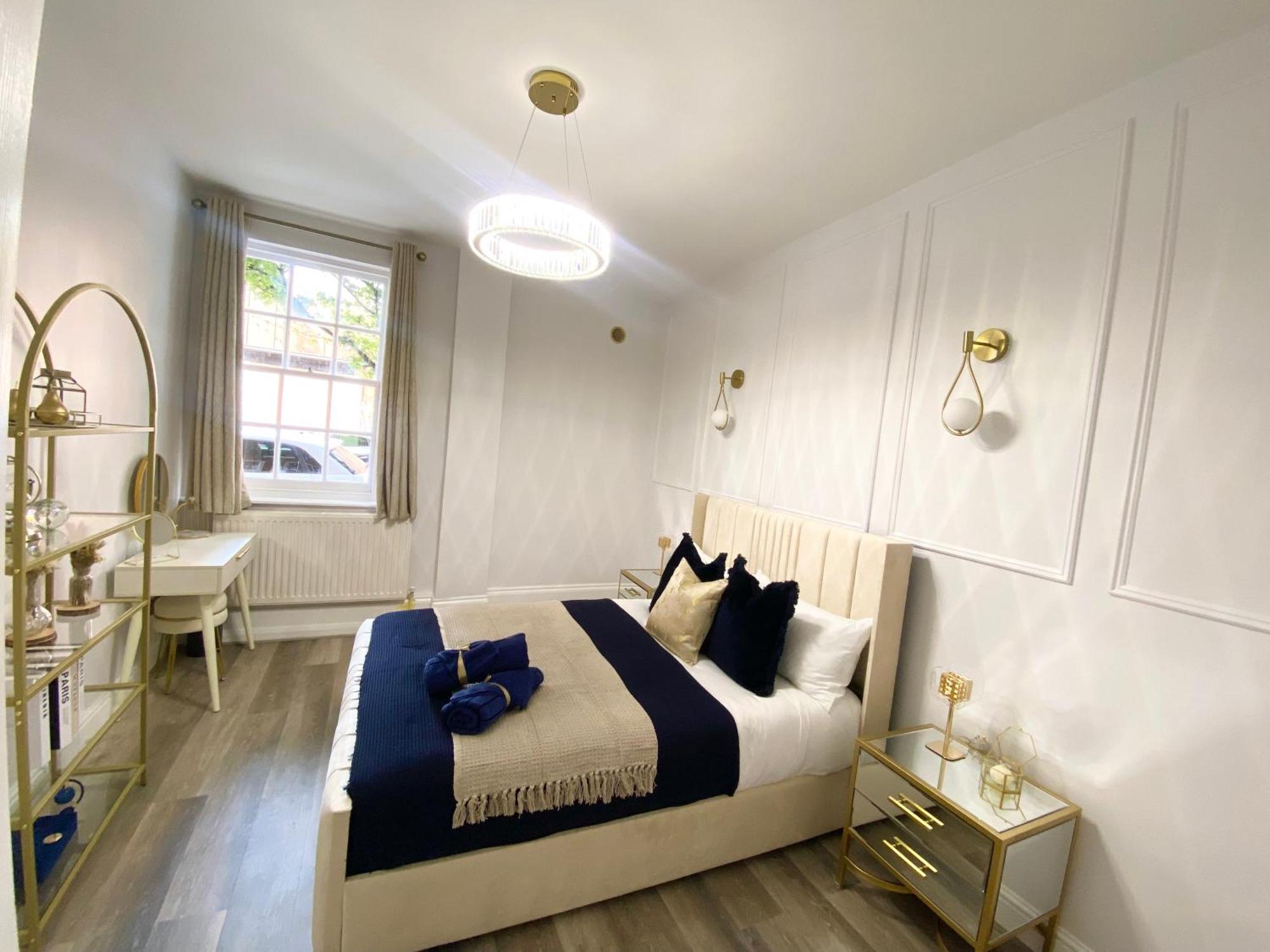 Luxury Shoreditch Apartment *