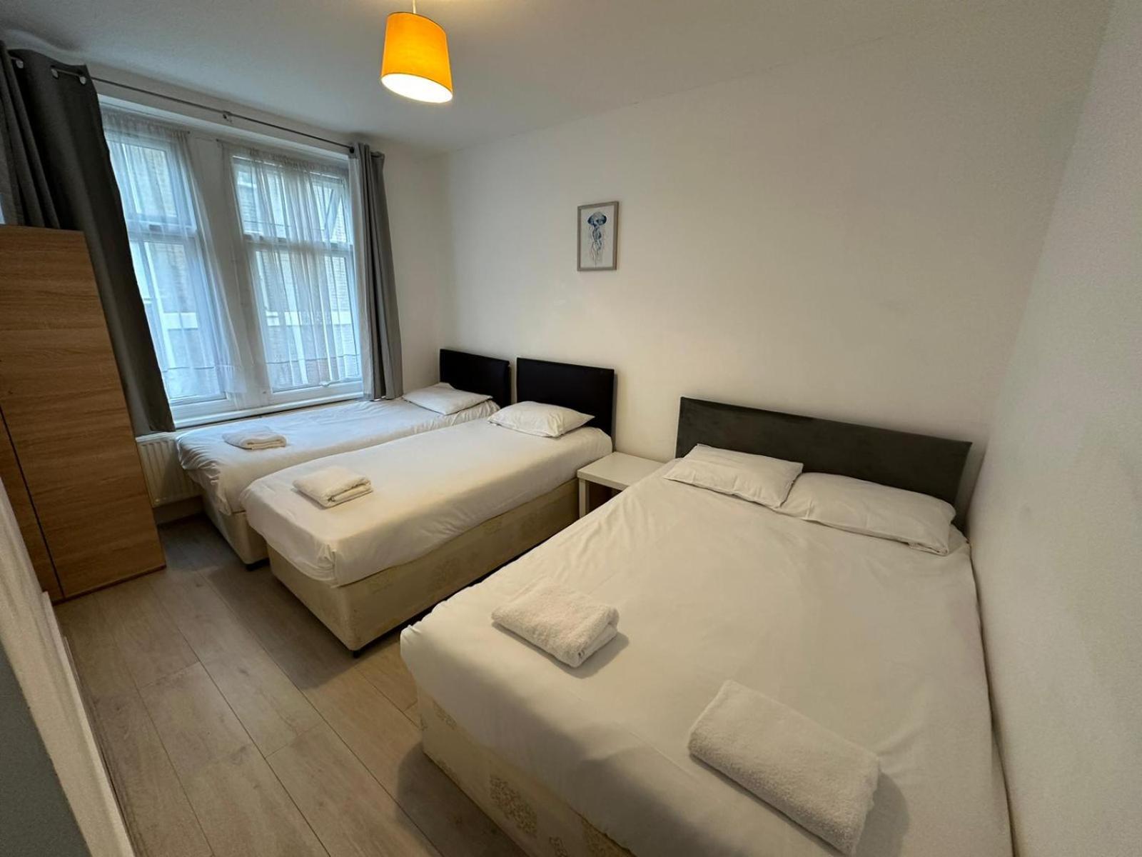 Miles Building Appartement *
