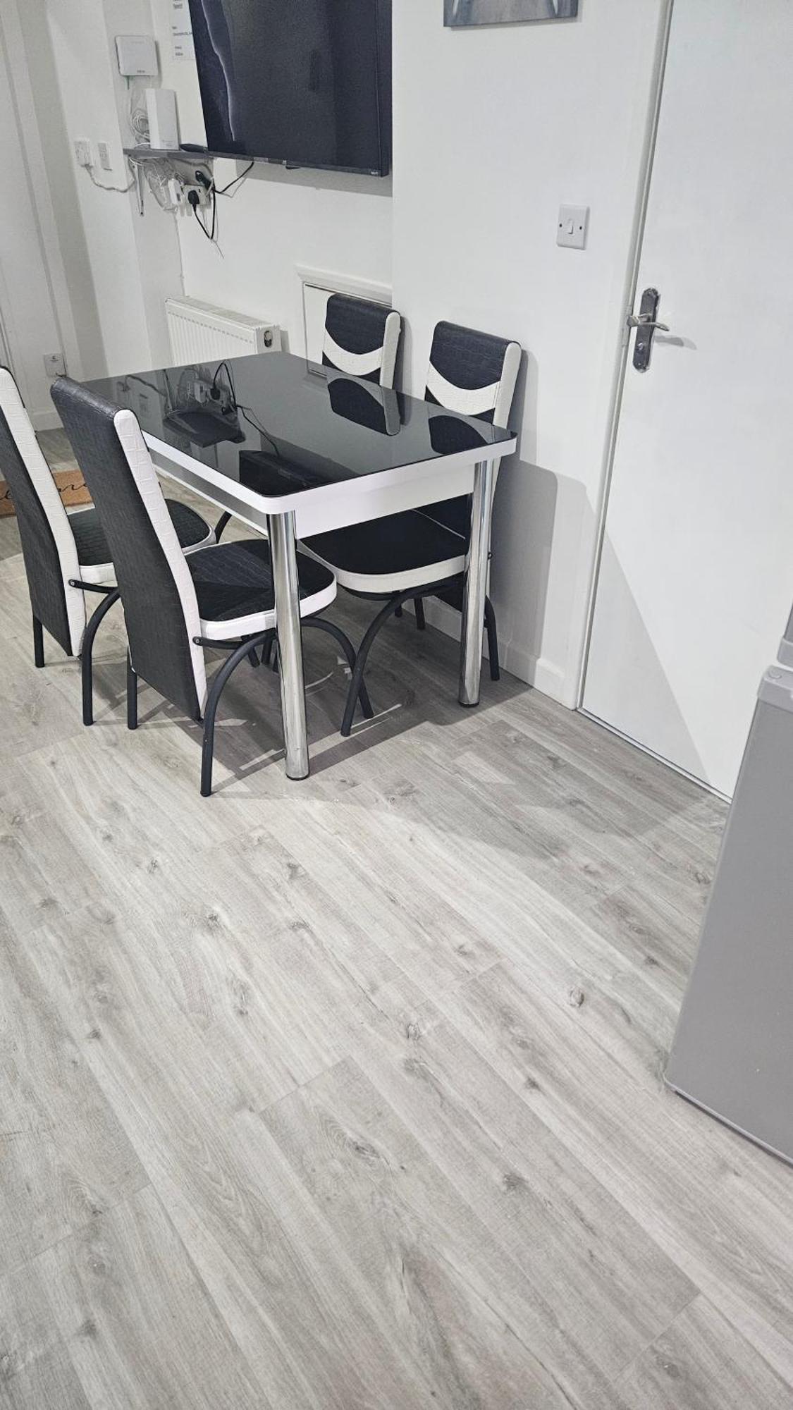 Luxury 2 Bedrooms Flat Leytonstone Londres