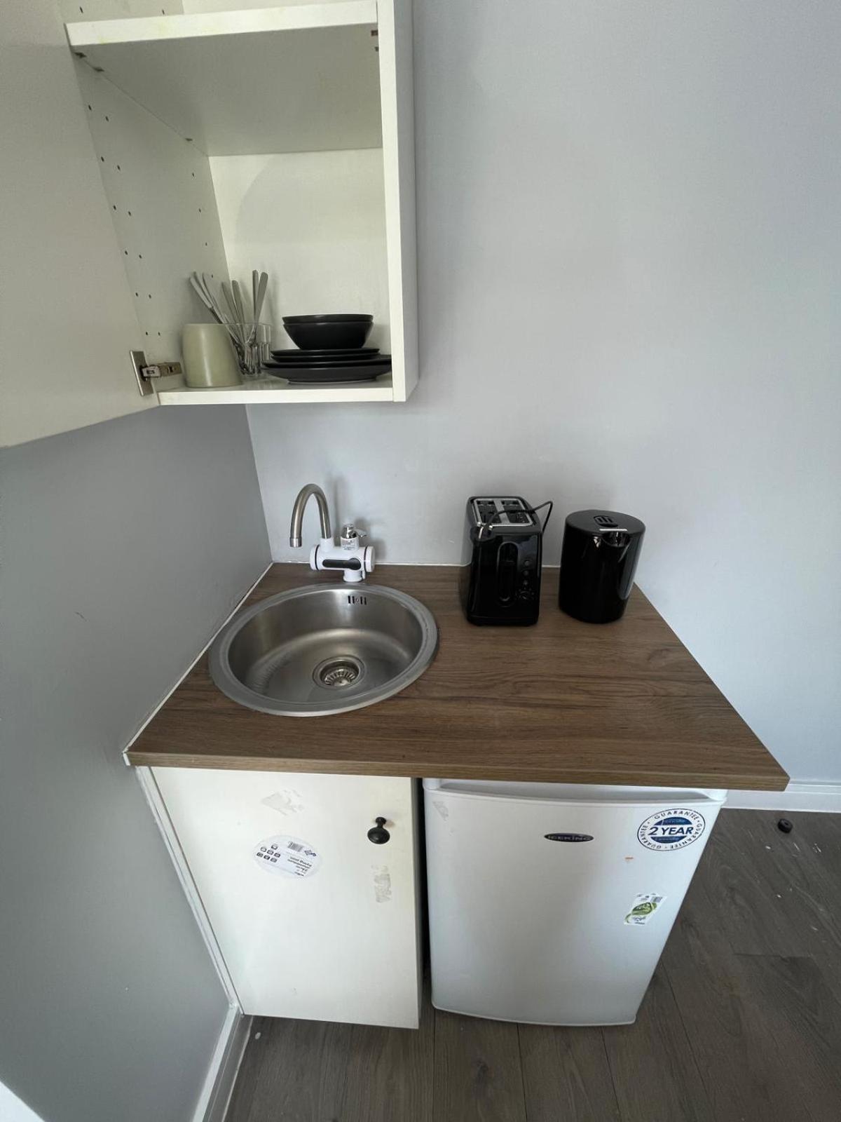 Letzi Private En-suite Near Wembley Habitación en casa particular Londres