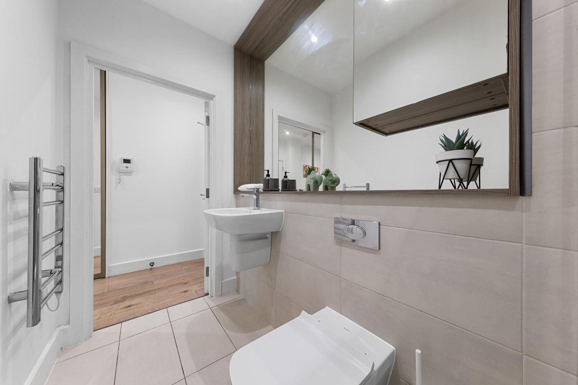 Appartement Stylish One Bedroom Flat - Sleeps 5 - Near Heathrow - Ub3 *