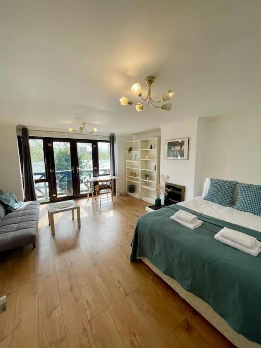 Thamesview Canary Wharf With Freeparking Holiday home London
