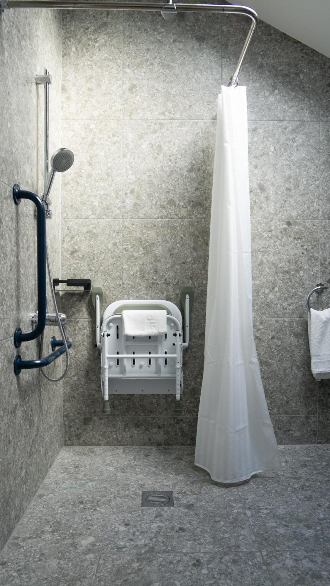 The Pillar Hotel 4*