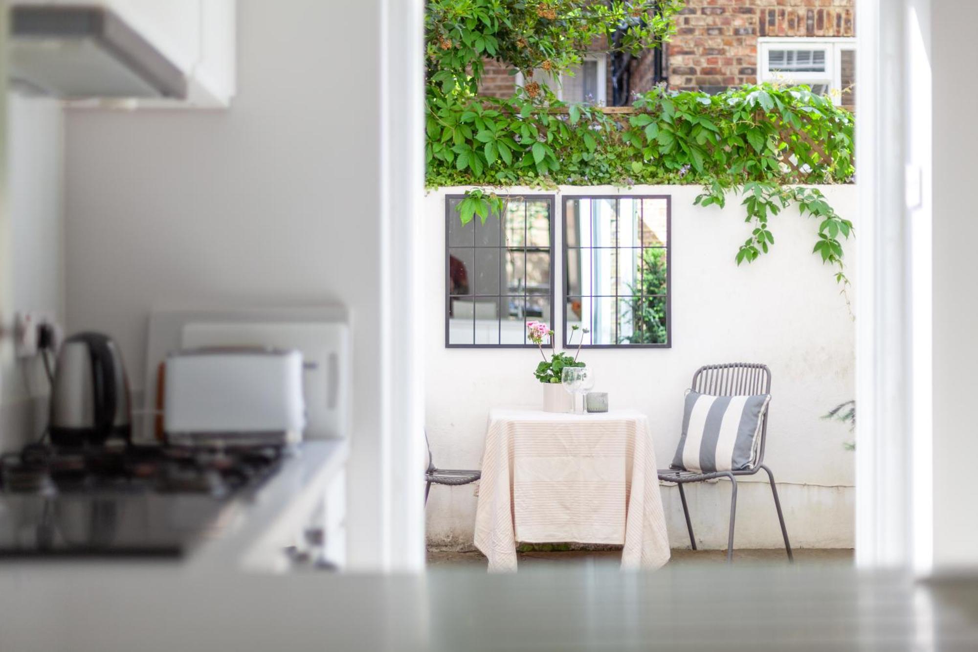 Munster Village In Fulham Apartment
