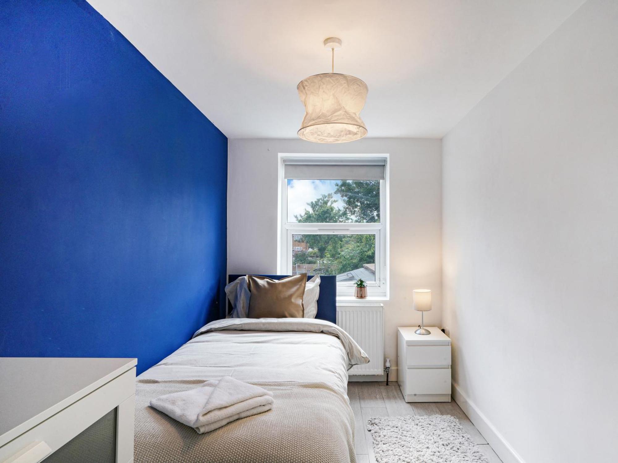 Large For Contractors & Families - Garden & Amenities Londres