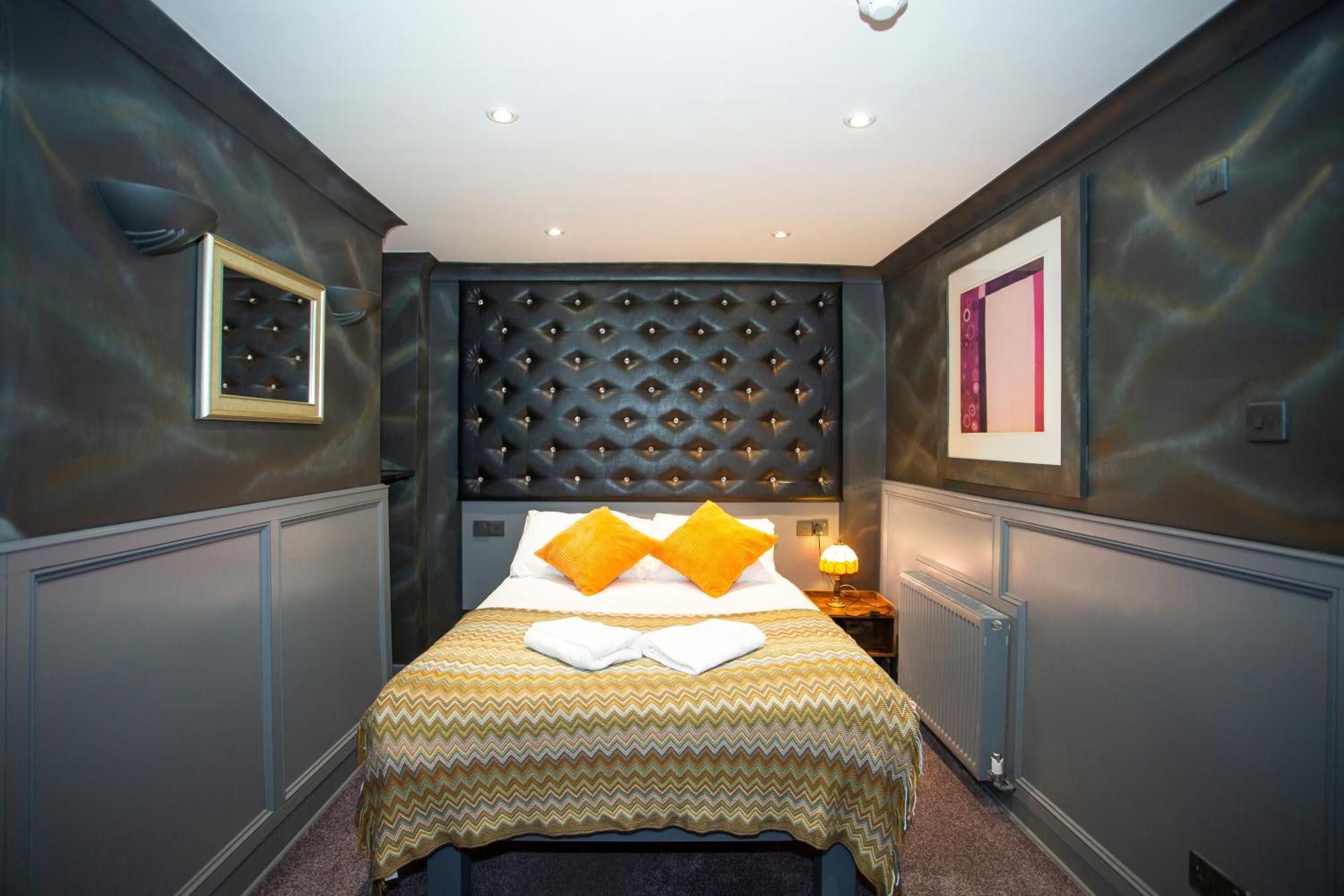 The Rokxy Townhouse & Residences - Kings Cross Hotel 3*