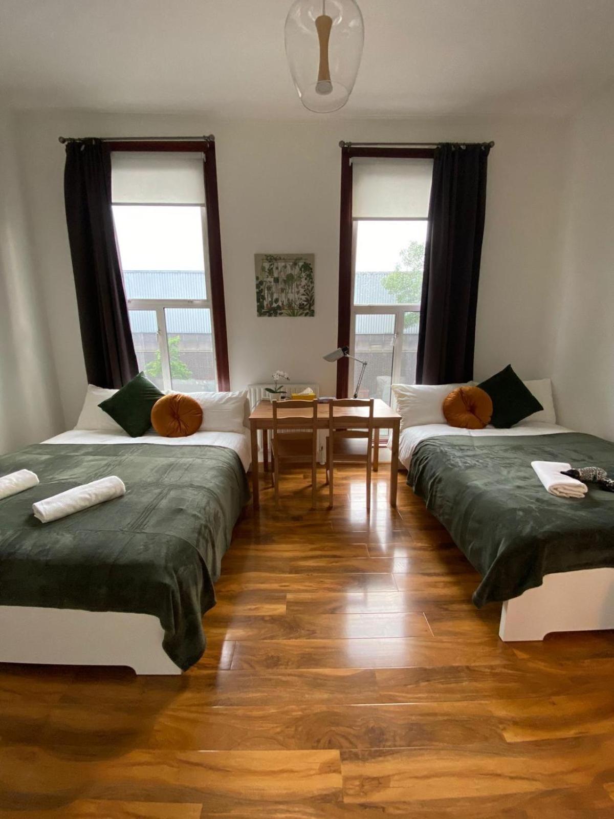 Comfy Private Bedrooms Across The Euston Station Casa de hóspedes Londres