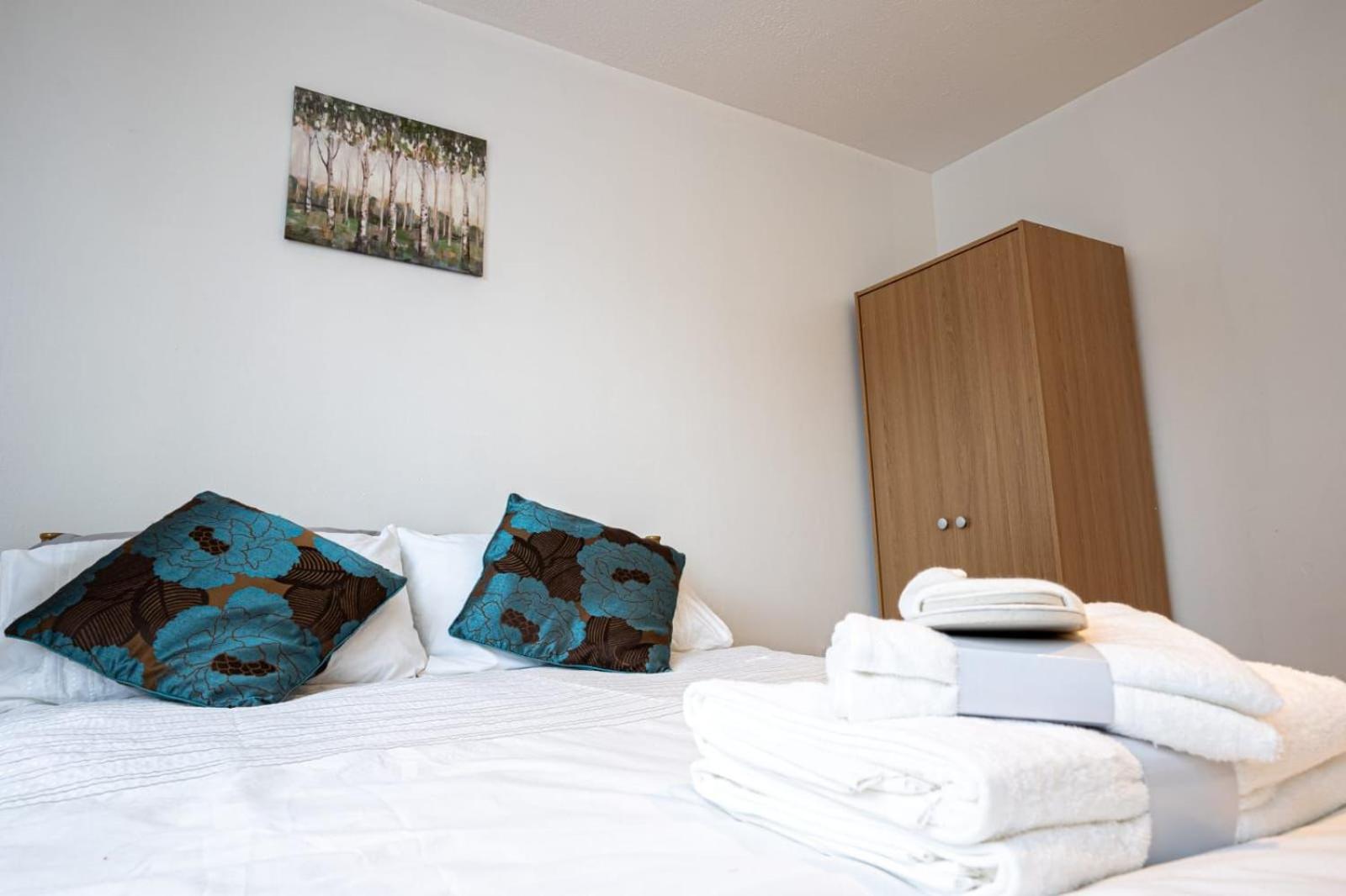 Séjour chez l'habitant Docklands Near Excel And Airport 2 Double Ensuites For Up To 4 People