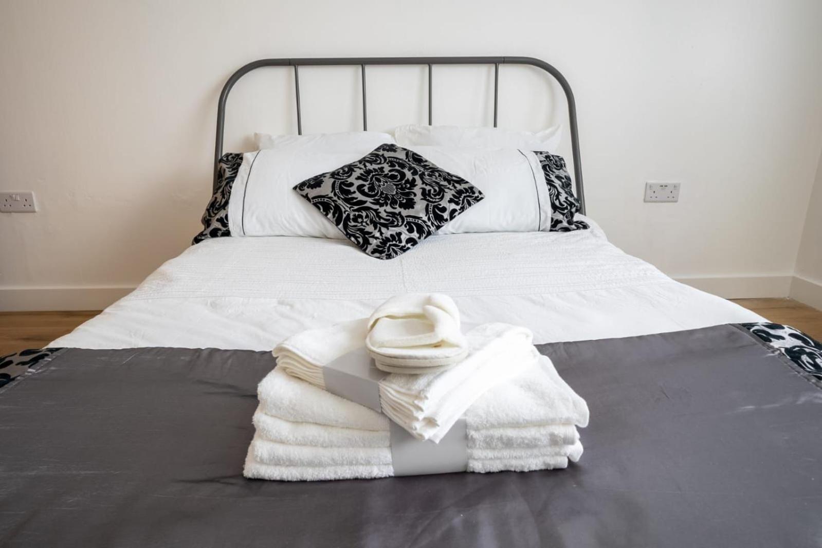 Séjour chez l'habitant Docklands Near Excel And Airport 2 Double Ensuites For Up To 4 People *