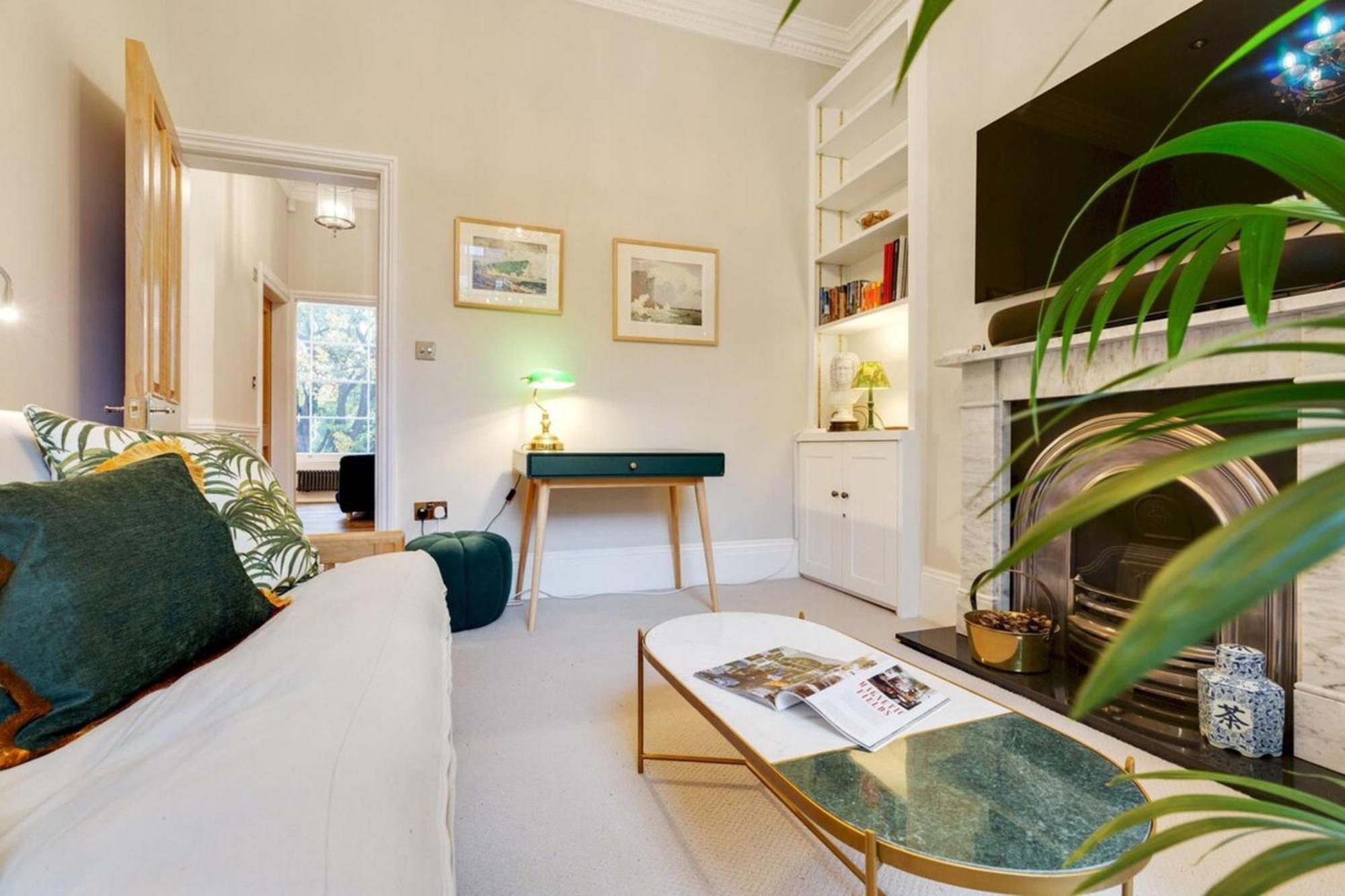 Bright Camberwell Georgian Appartement *