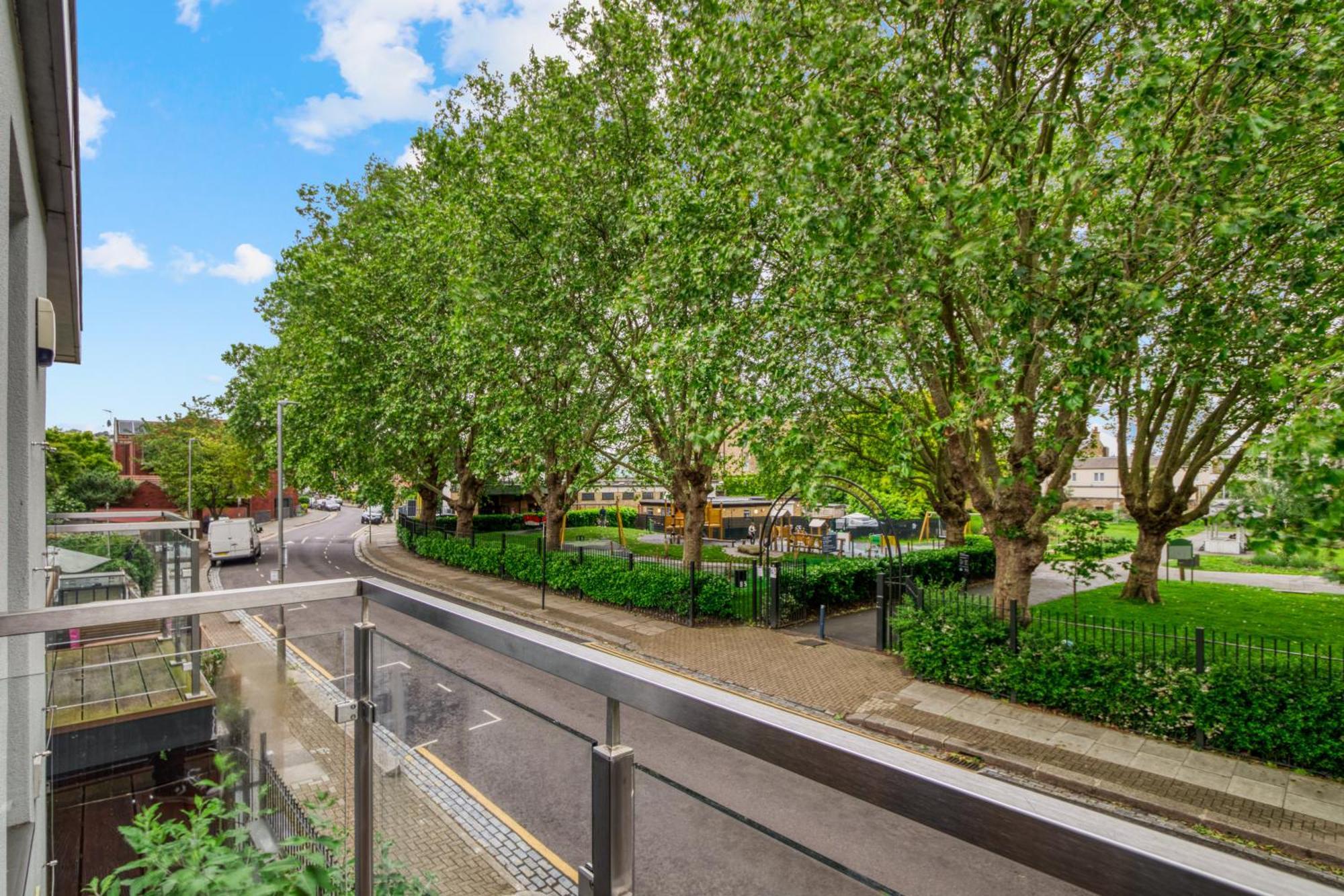 2 Bed 2 Bath Balcony View Wimbledon Tennis Сasa de vacaciones *