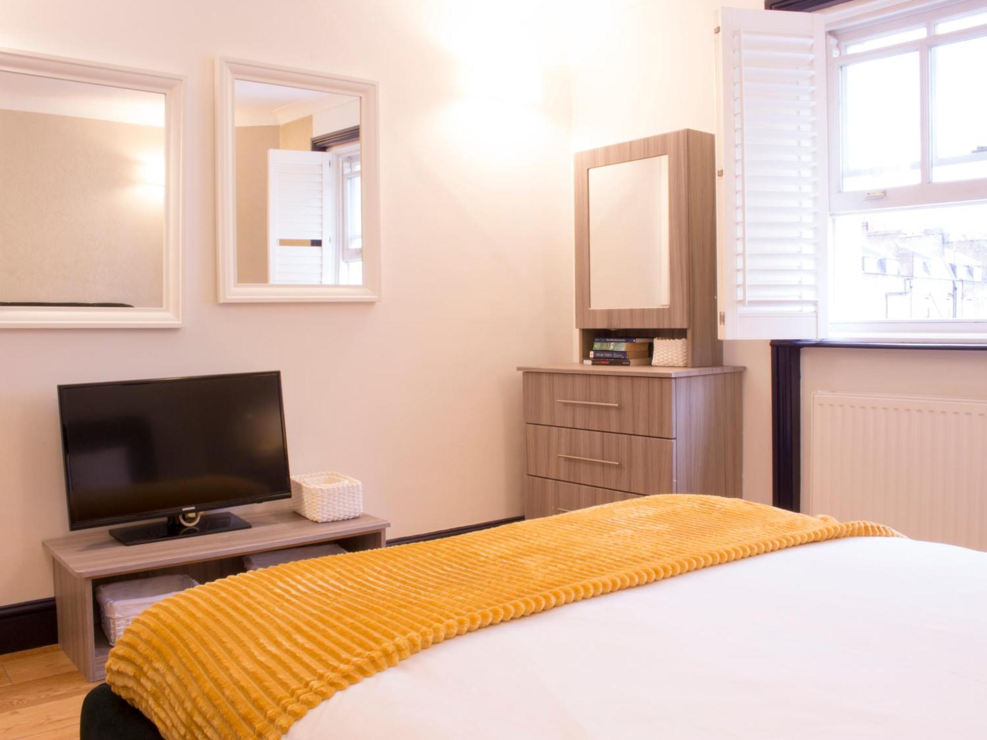 Thames Residences Hyde Park * Londen