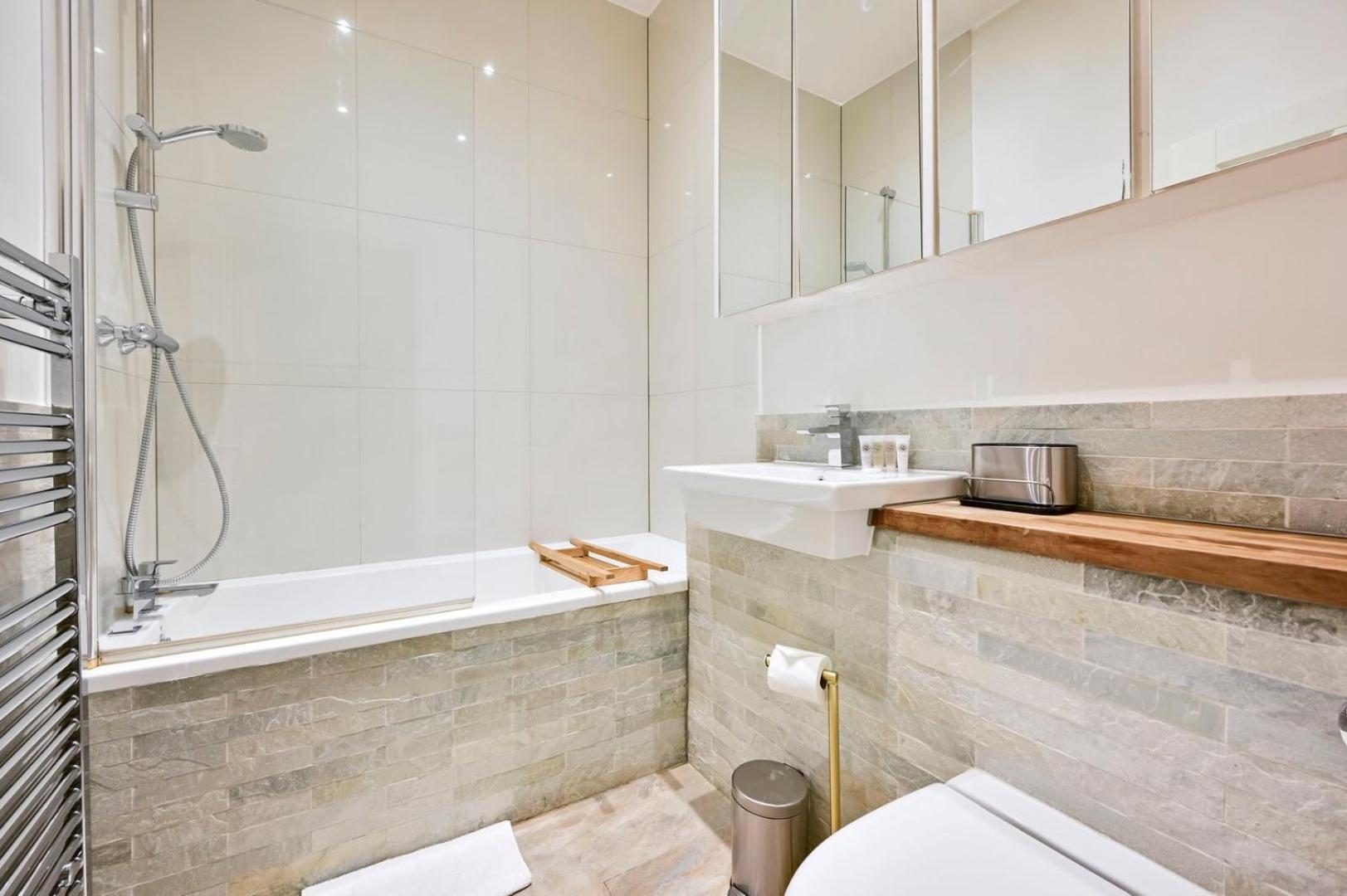 Guestready - Sublime Hideaway In Earl's Court *