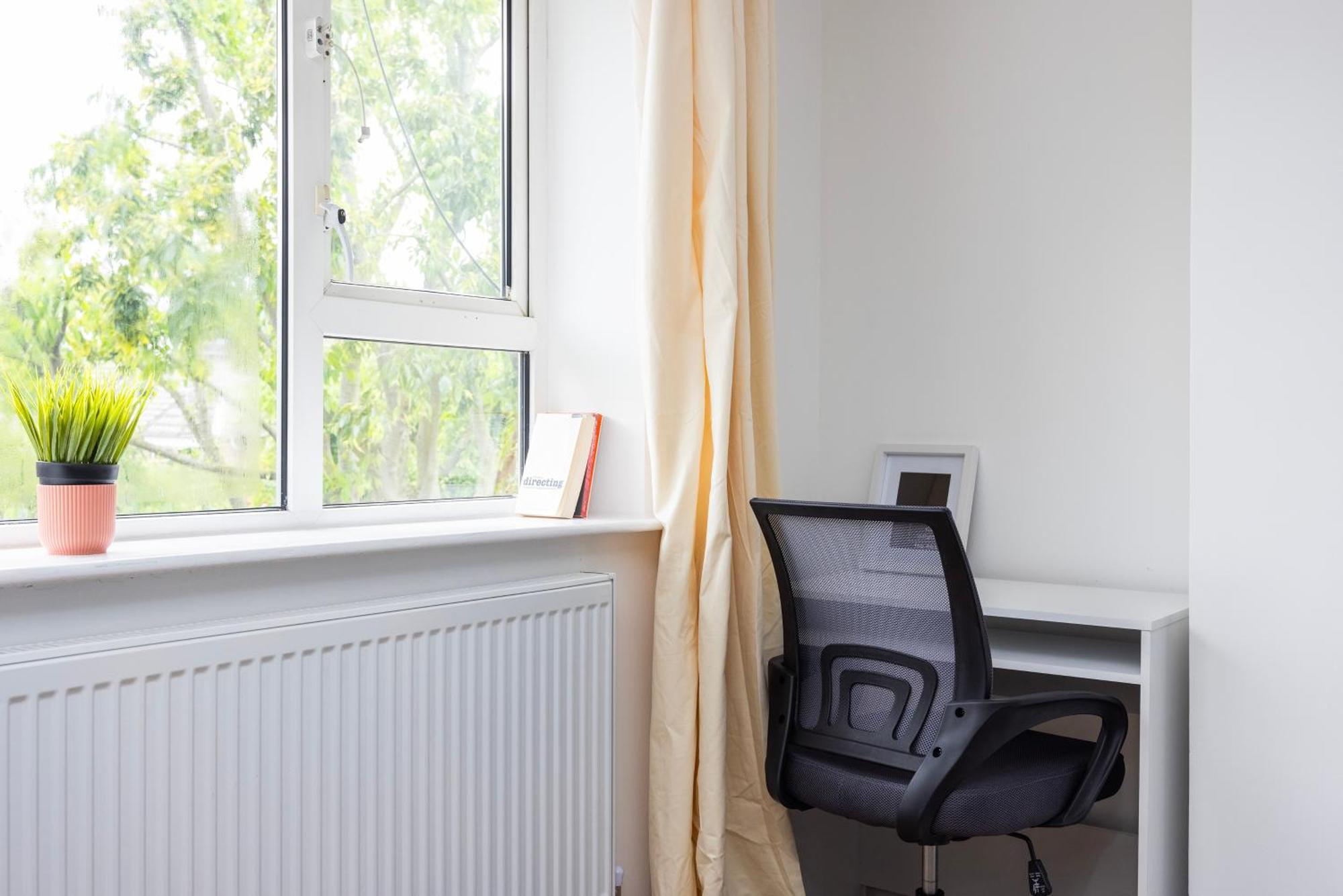 Excel O2 Stunning Large 3 Bedroom With Balcony Apartamento Londres