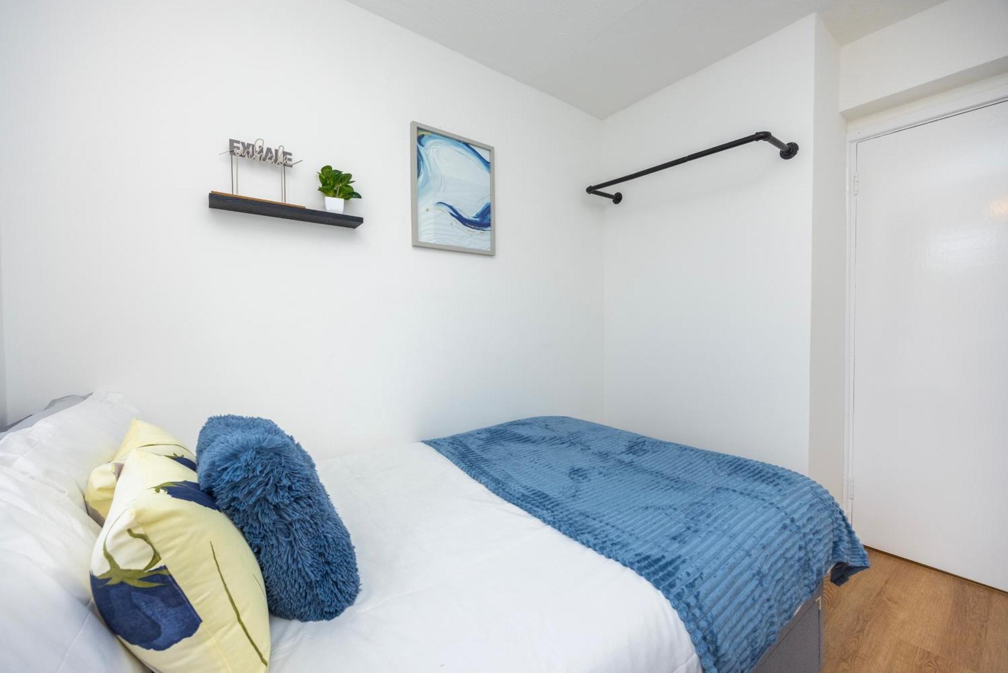 Apartamento Excel O2 Stunning Large 3 Bedroom With Balcony *
