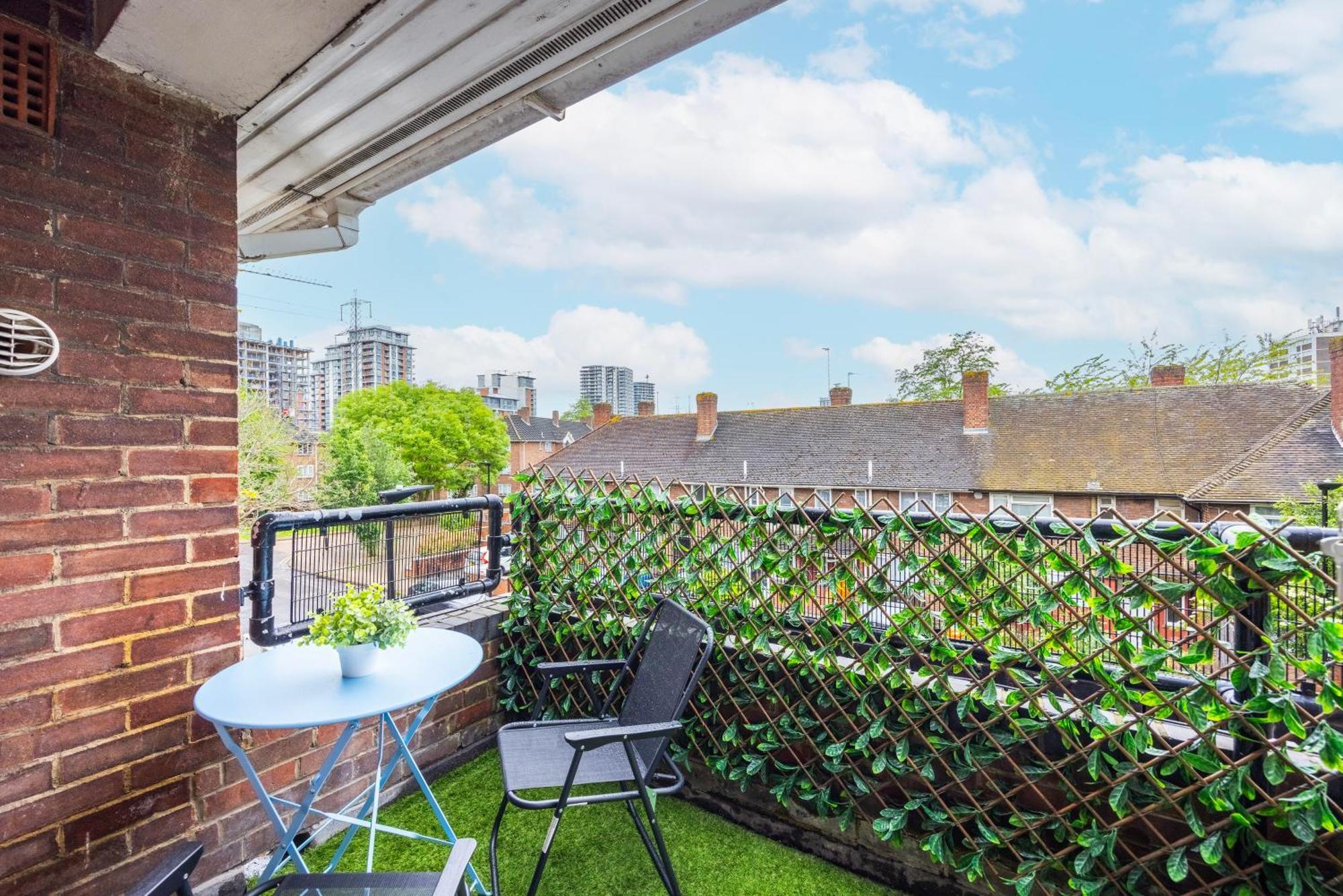 Apartamento Excel O2 Stunning Large 3 Bedroom With Balcony