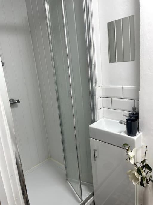 Private Flat In Heart Of Londres