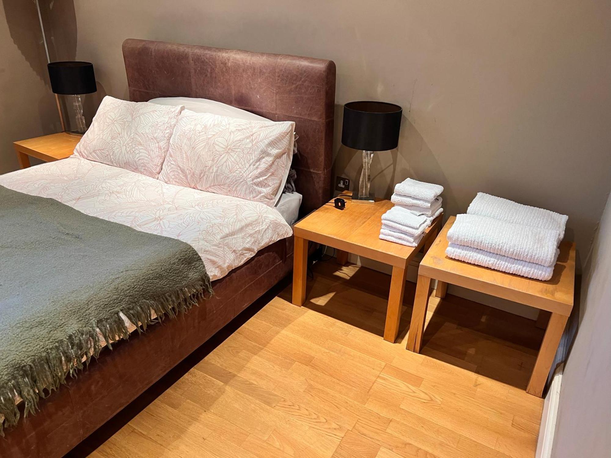 River Thames View Entire In The Most Cental 5* London