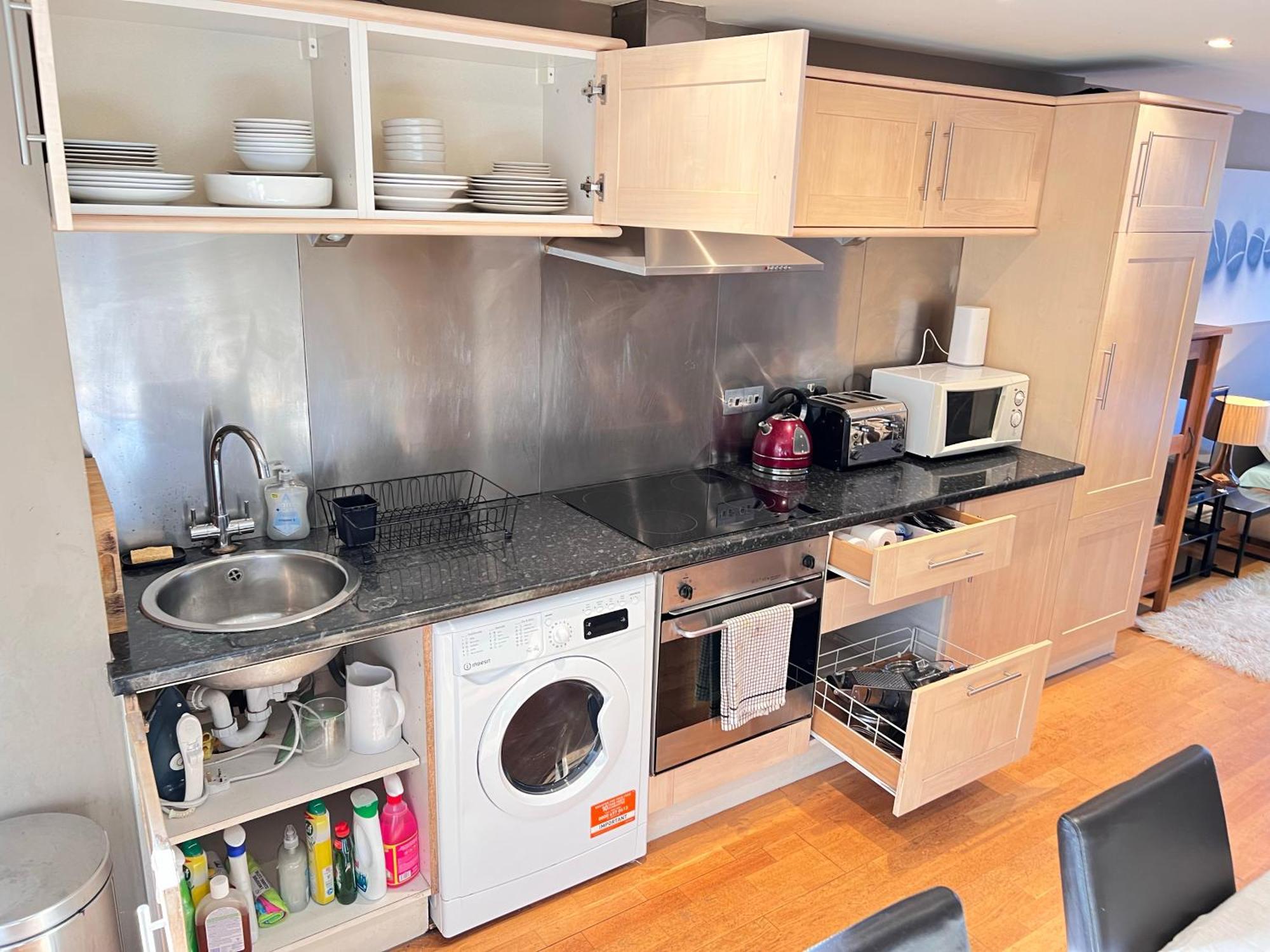 River Thames View Entire In The Most Cental 5* London