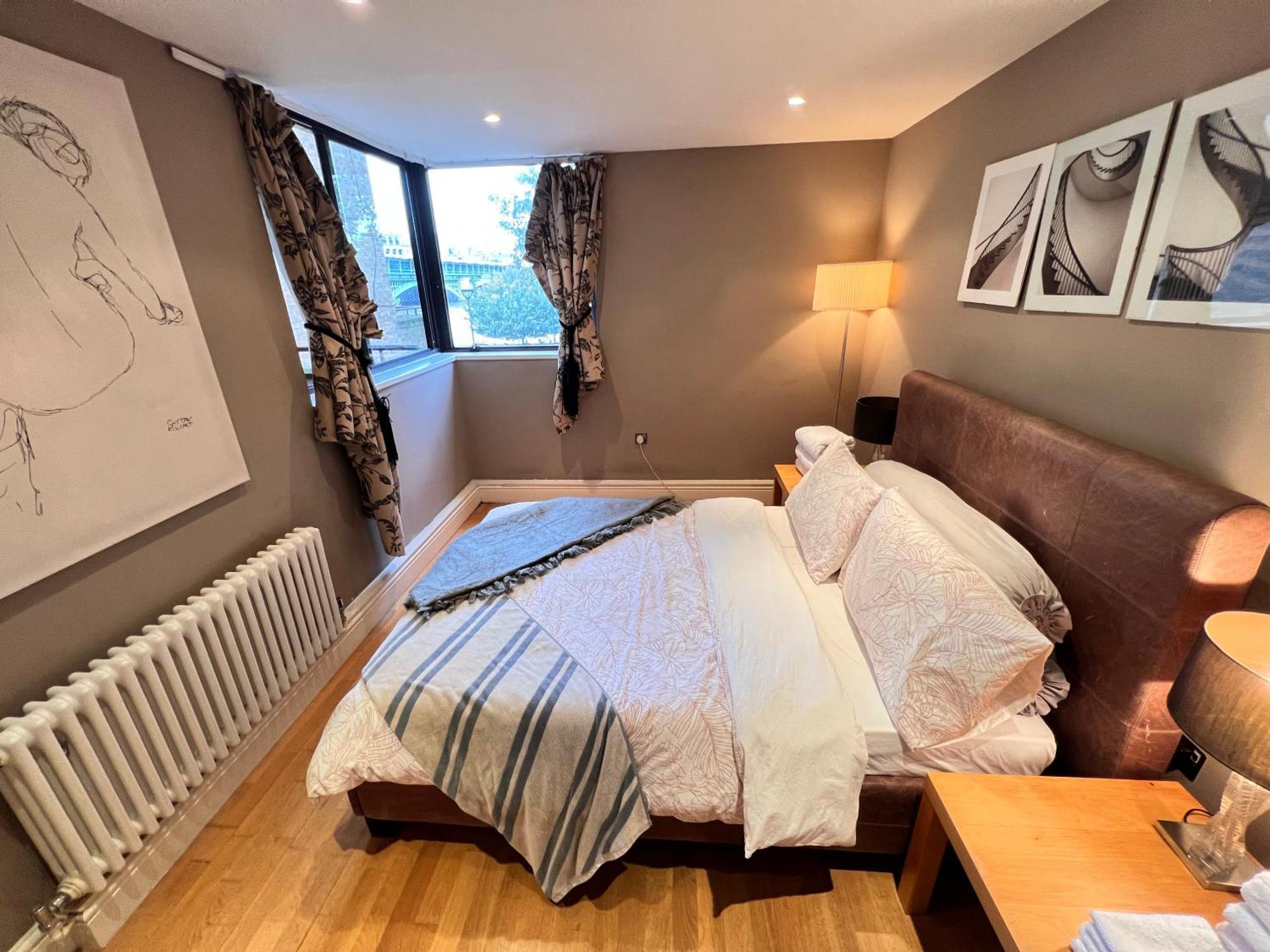 River Thames View Entire In The Most Cental 5*
