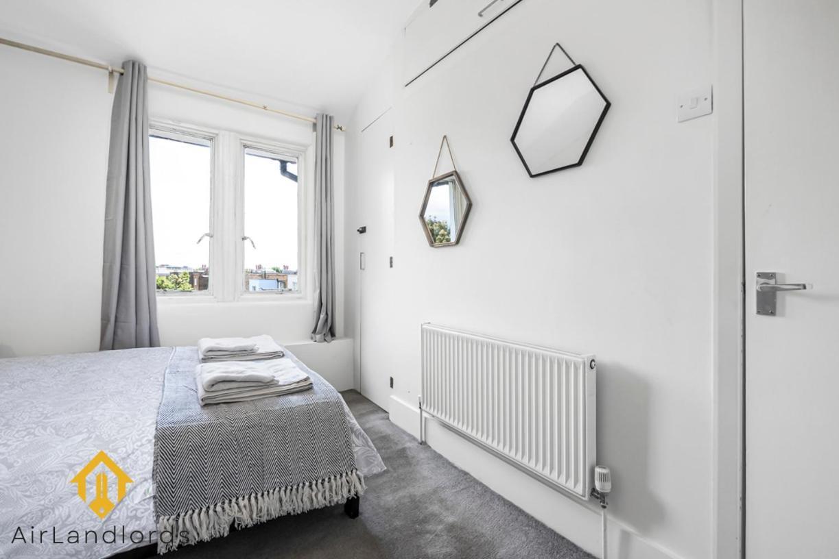 Apartamento Fabolous 2 Bedroom Flat Near Westfield Shopping Londres