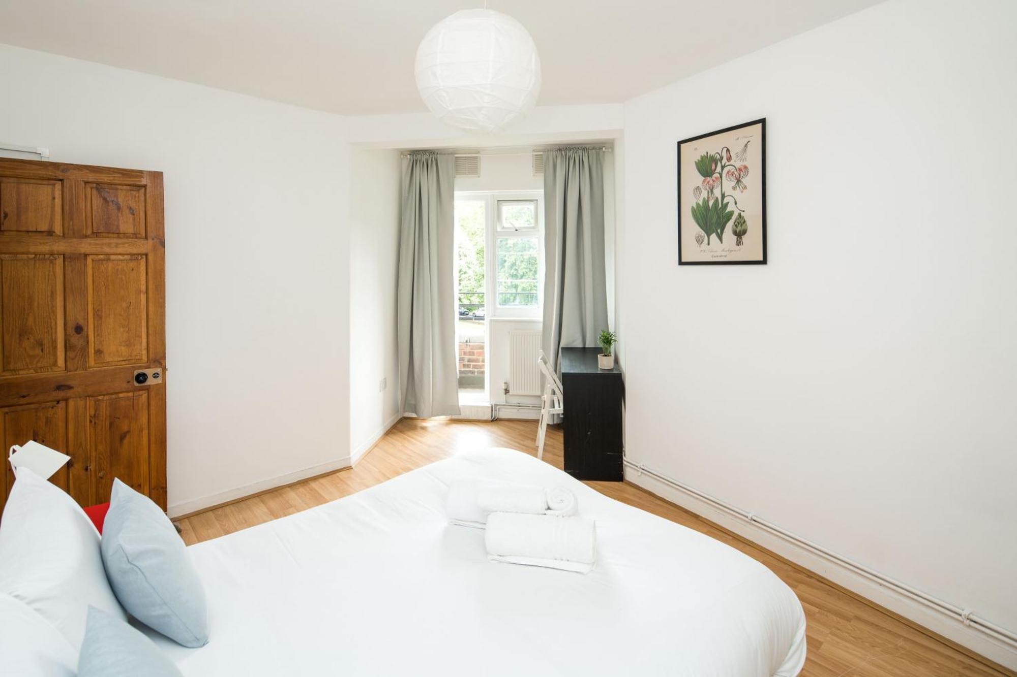 Stylish 2bd Flat With Balcony Near Stepney Appartement *