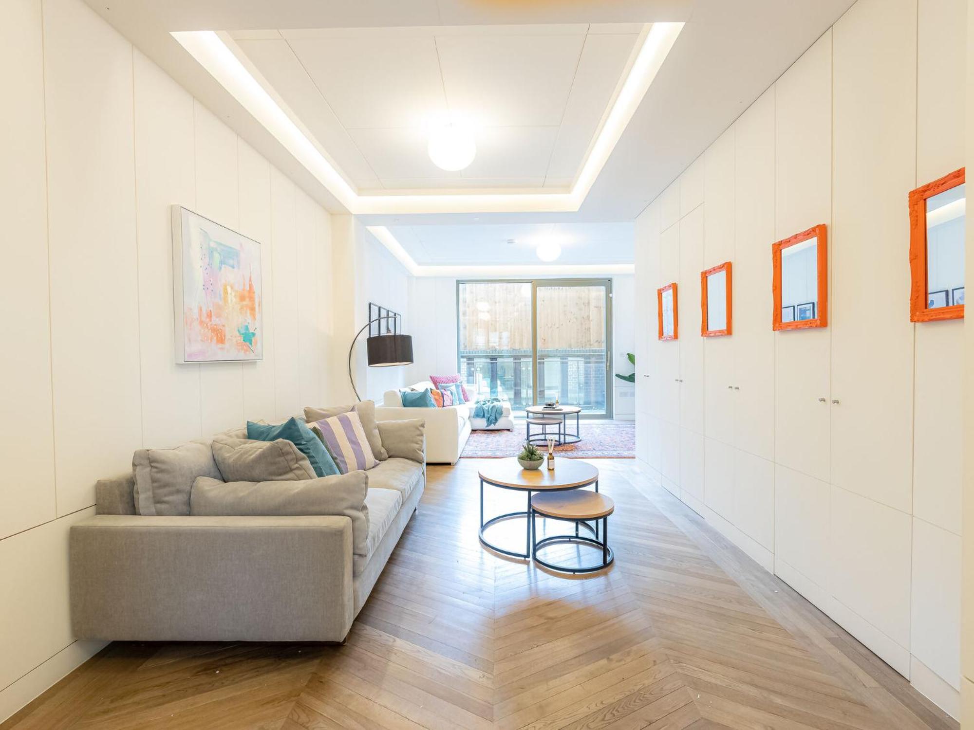 Modern Deluxe Five Bedroom House Near Chalk Farm Station By Belvilla Londres