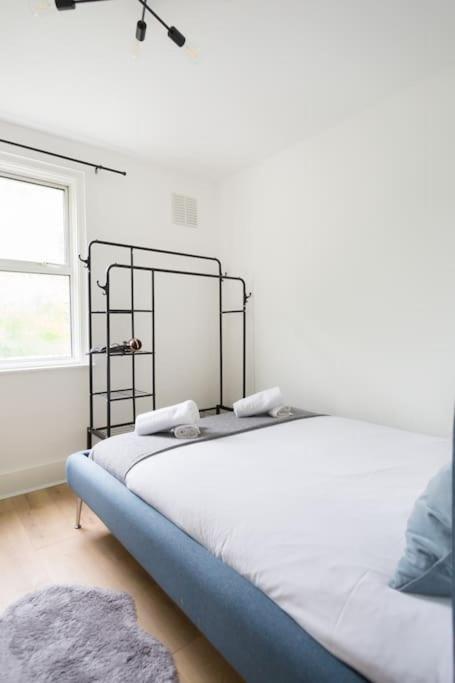 Two Bedroom In Dalston Appartement Londres
