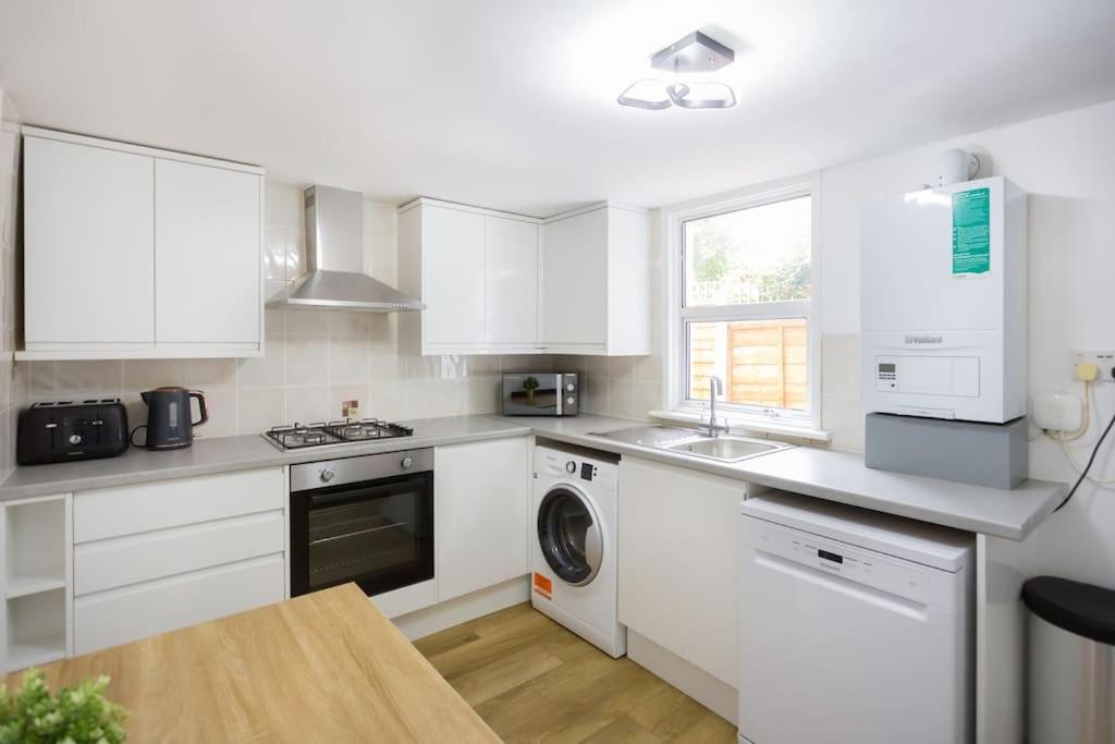 Two Bedroom In Dalston Appartement