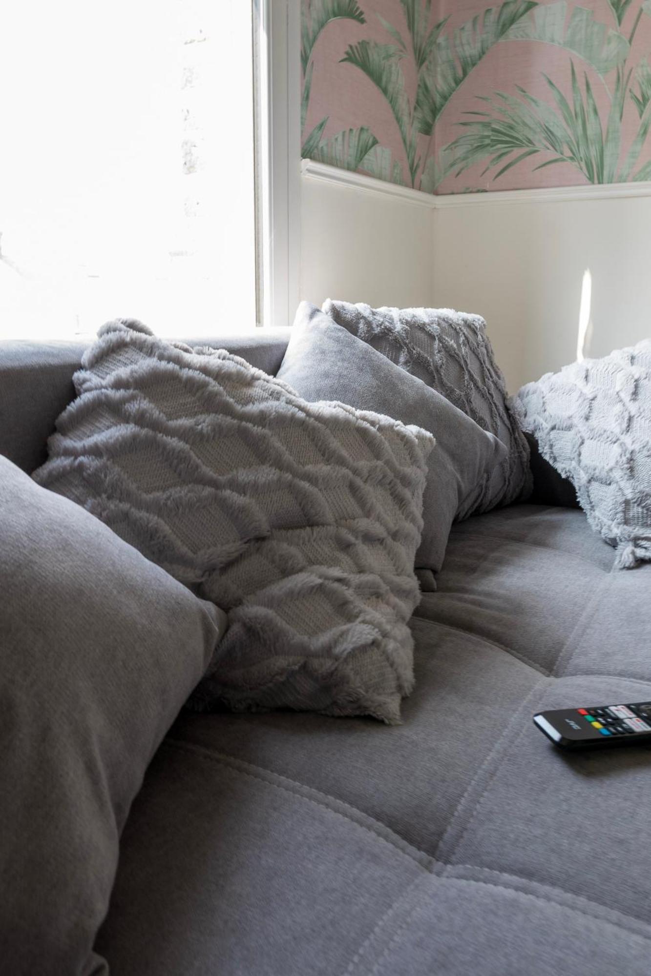 5c- Stylish Urban Retreat - Spacious 2 Bed Flat Appartement Londres