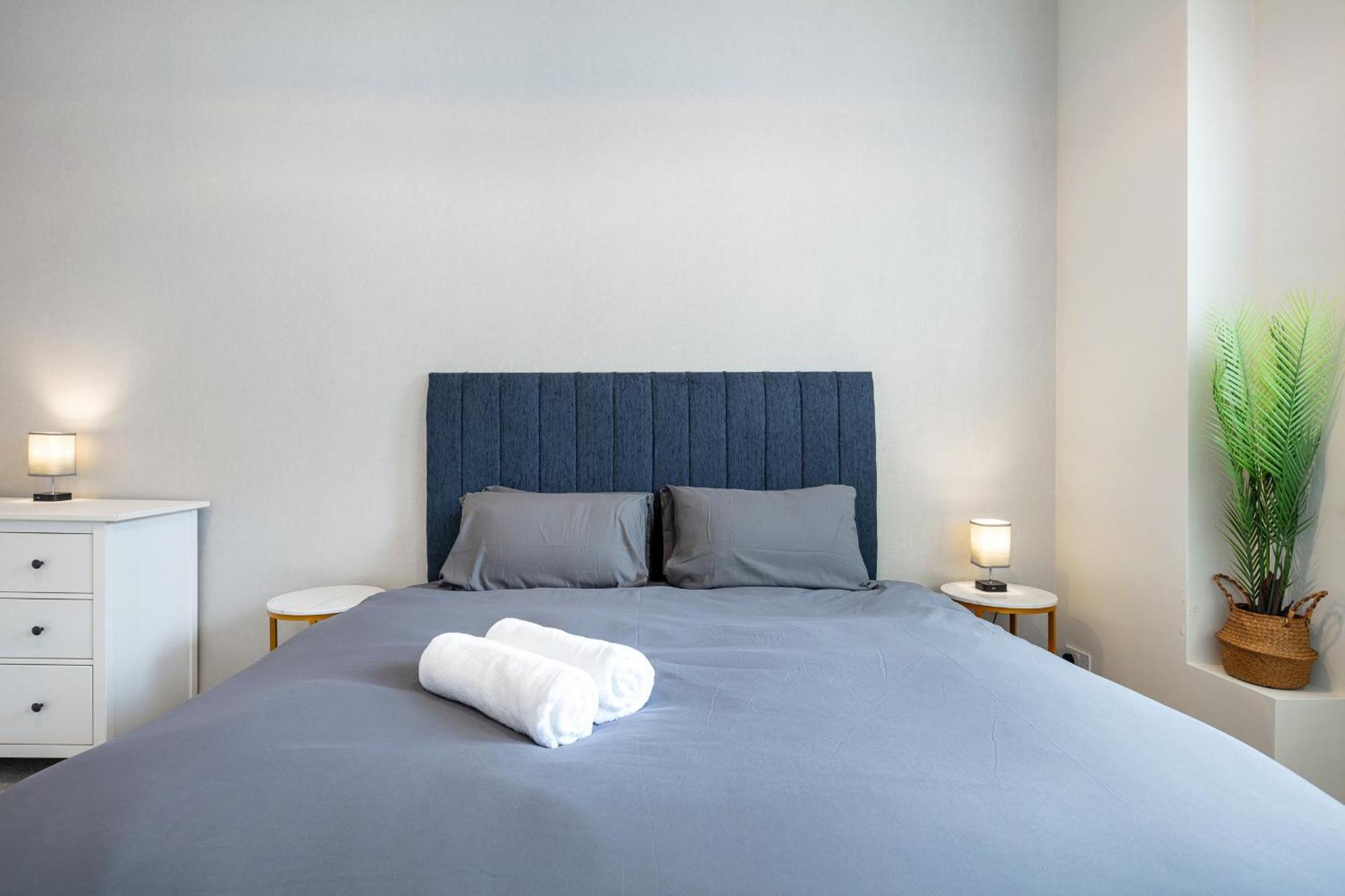 5a - Bright And Airy 2 Bedroom - Close To Apartamento