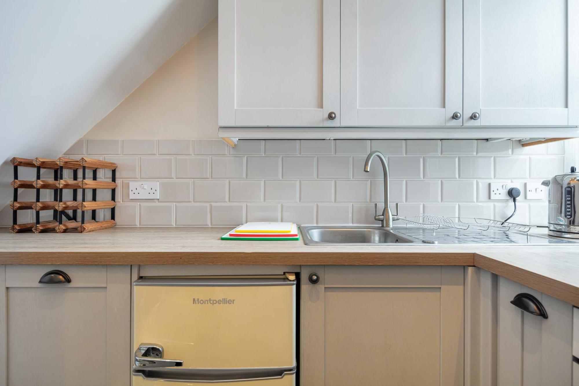Apartamento 5a - Bright And Airy 2 Bedroom - Close To *