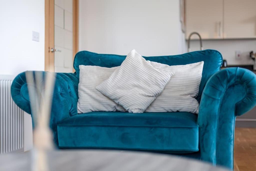Modern 1-bed With Panoramic View In London