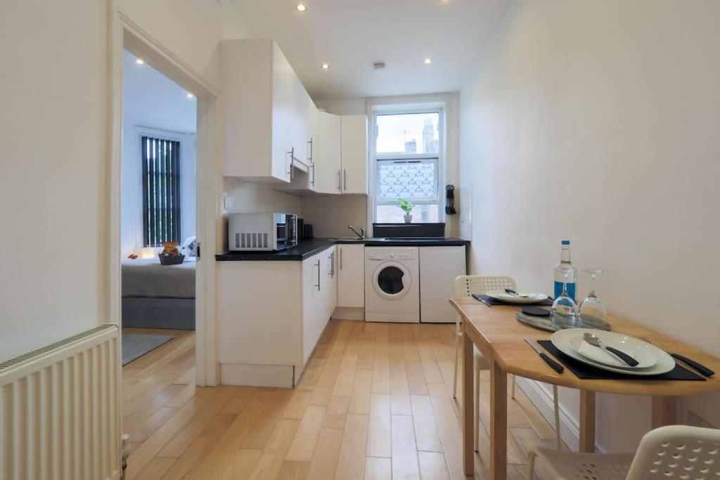 Appartement S3 Full In Kilburn With Kitchen Zone 2 Londres