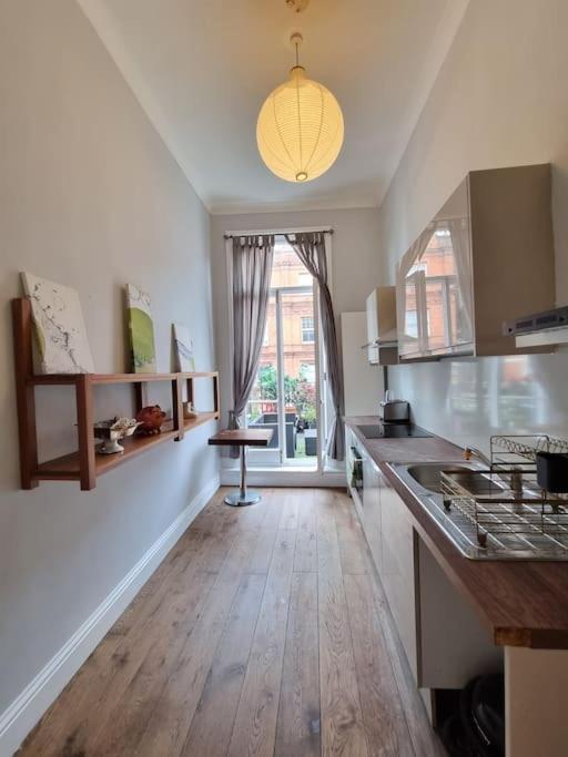 Apartamento Earls Ct With Terrace Londres