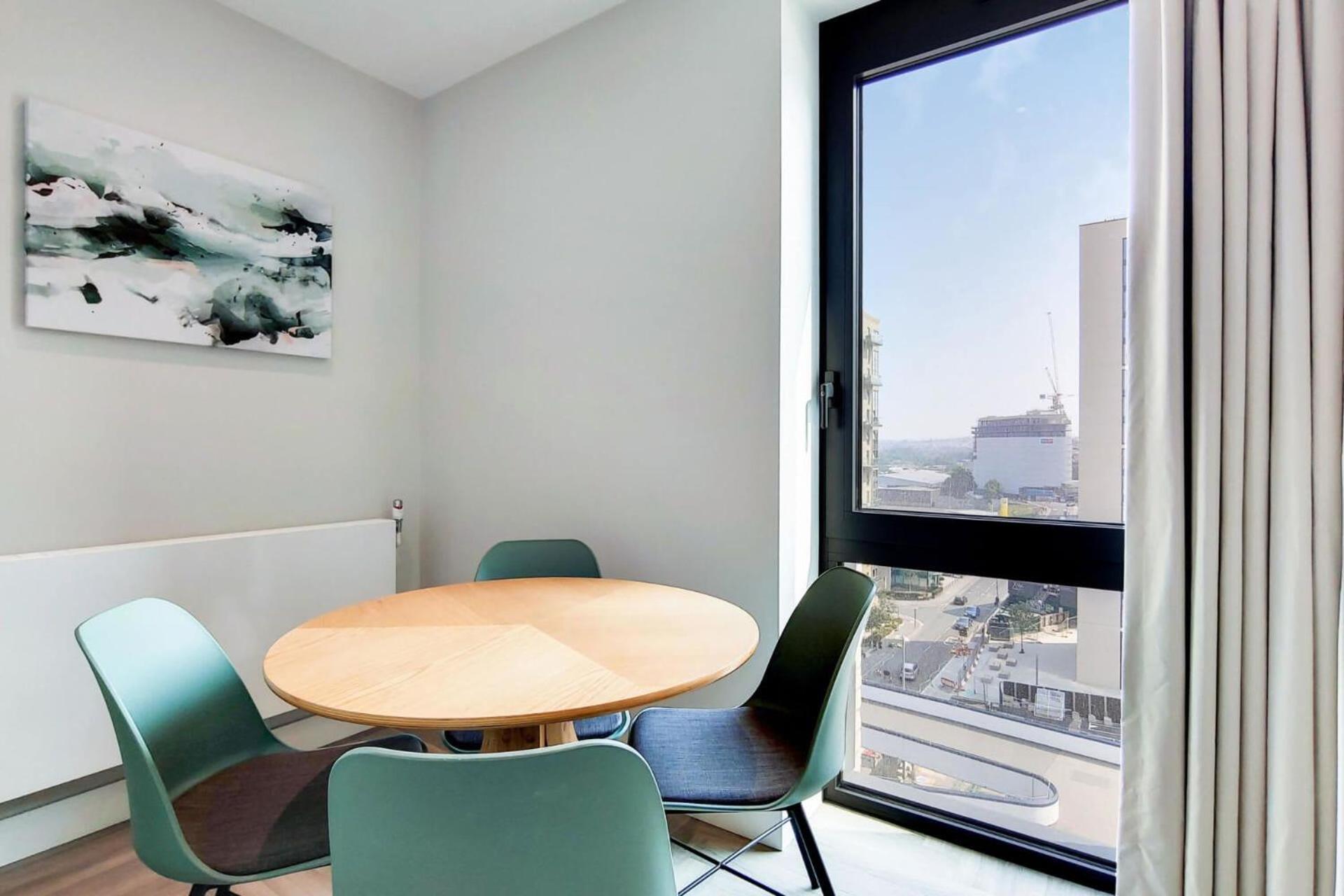 Chic And Comfortable In Apartamento Londres