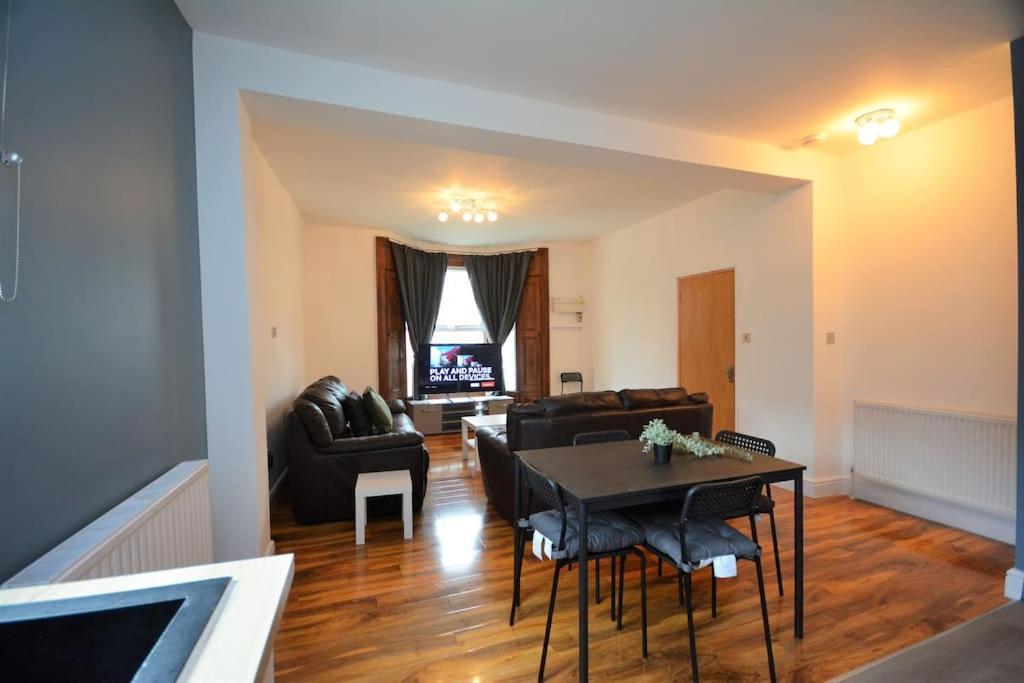 Lovely 4bedroom Appartement