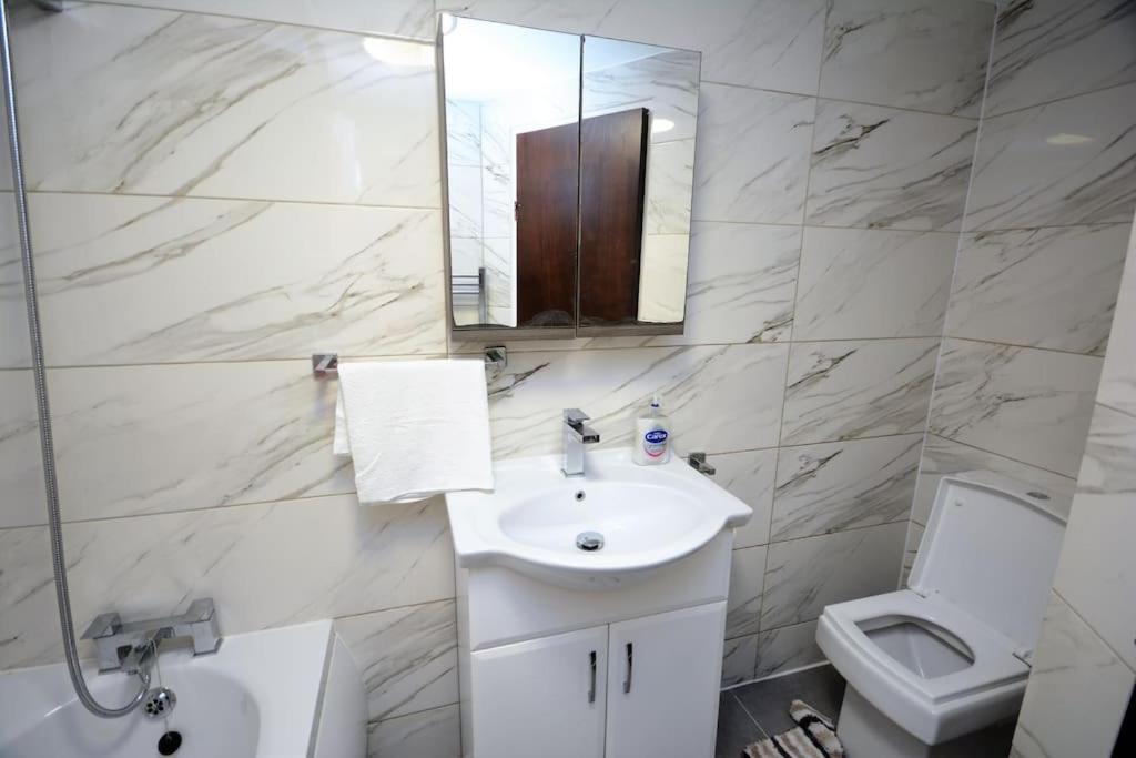 Lovely 4bedroom Appartement