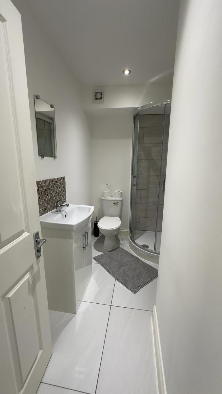 Guest house 15 Min To Guest 22 London