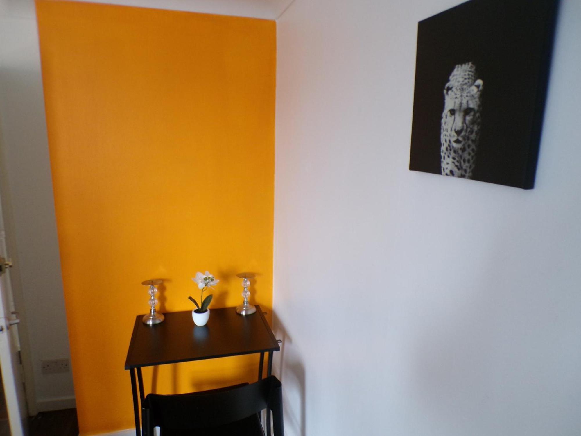 Apartamento Chelsea - Orange - *