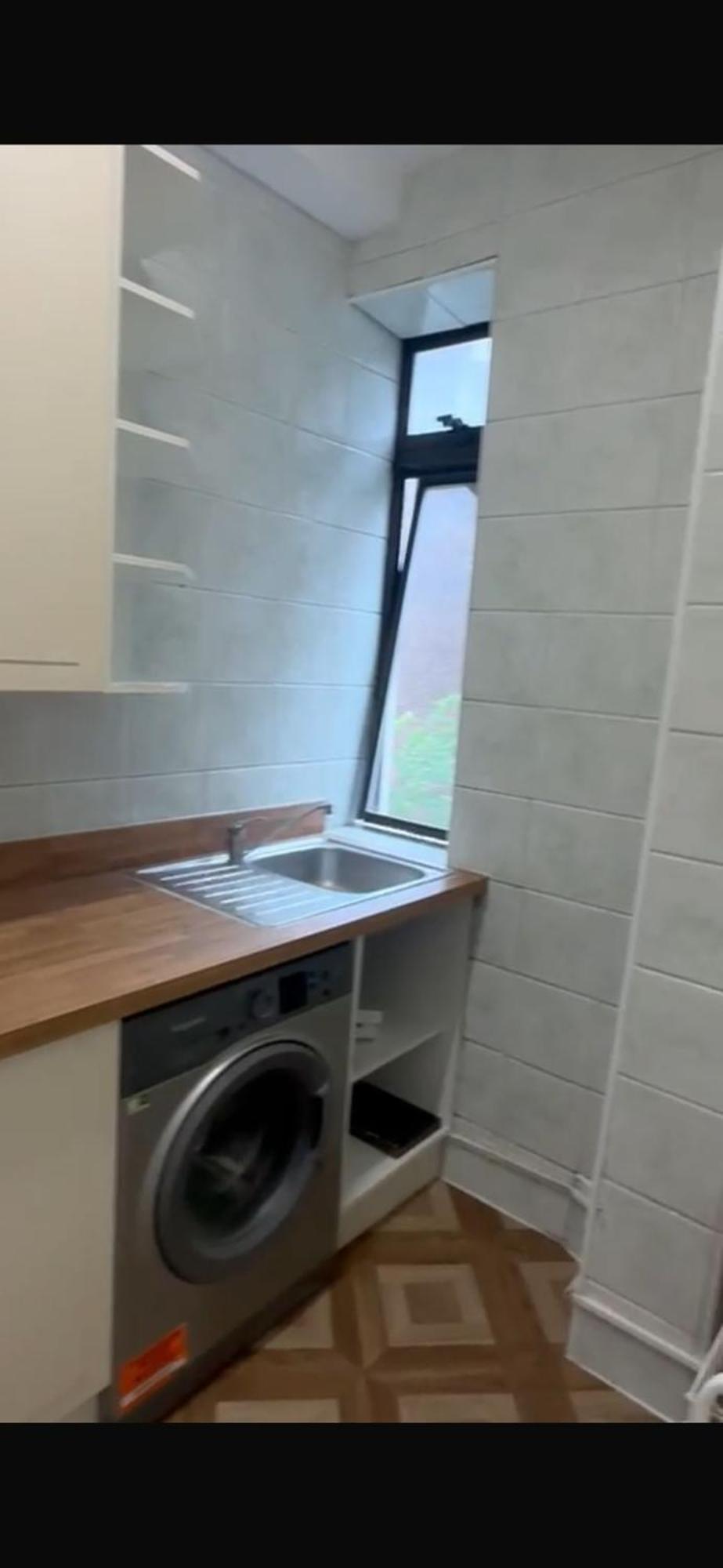 11 Dudley Court *