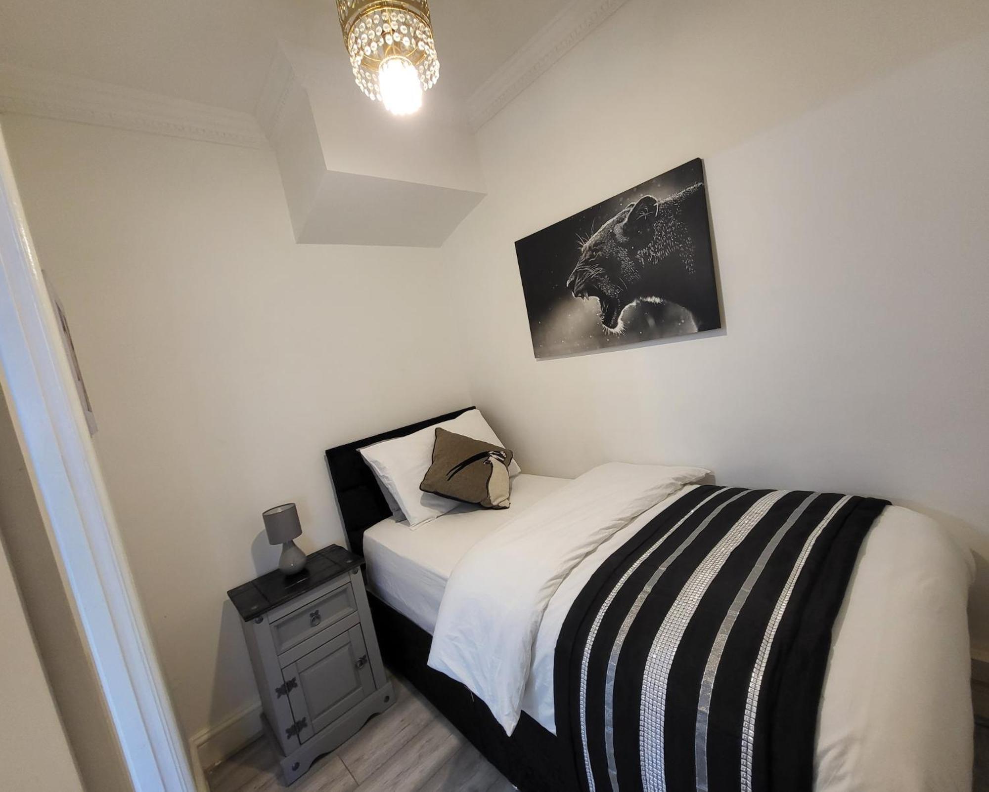 Eastend Apartamento *