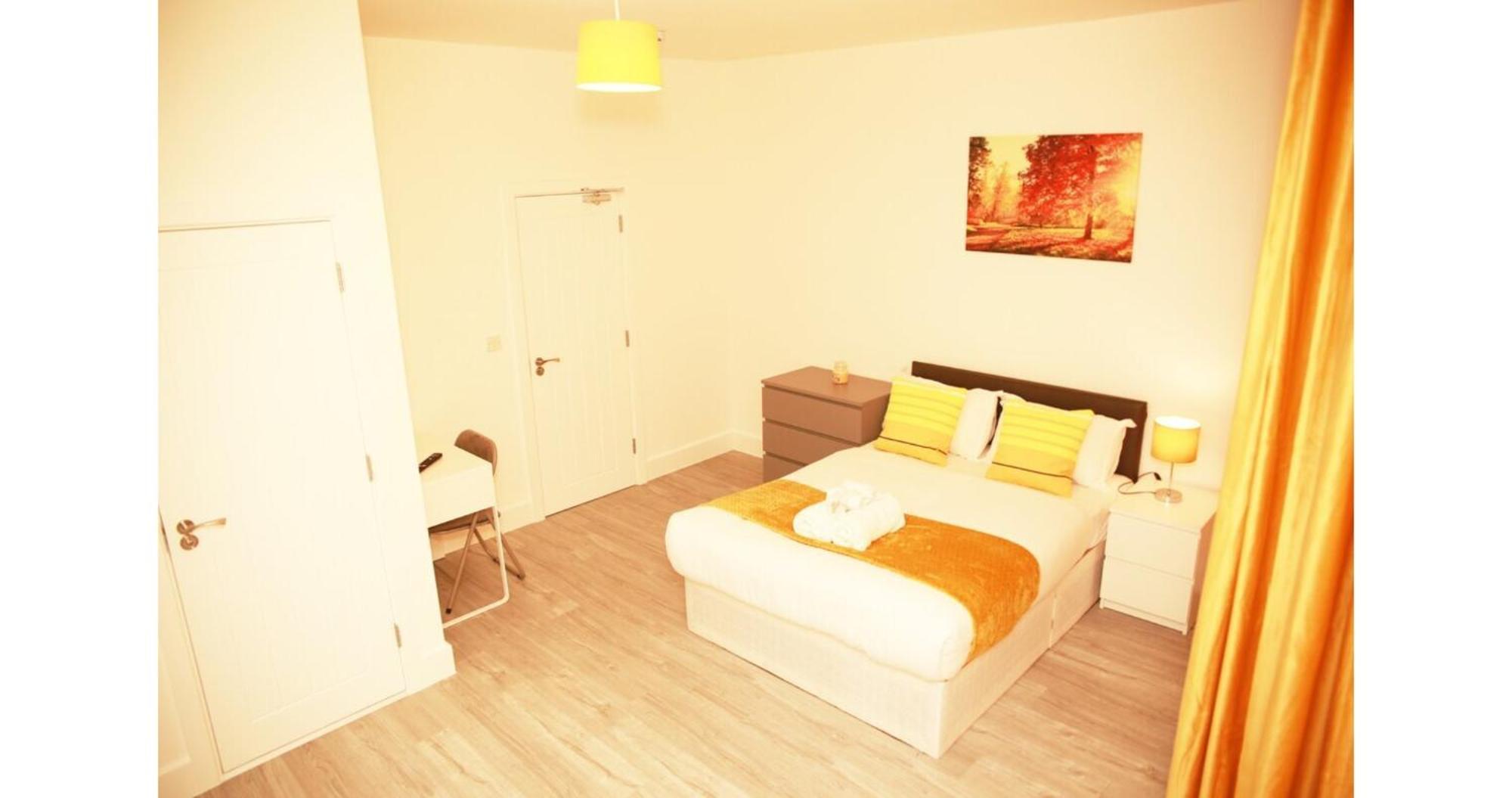 Gasthof Cricklewood Deluxe Ensuite *