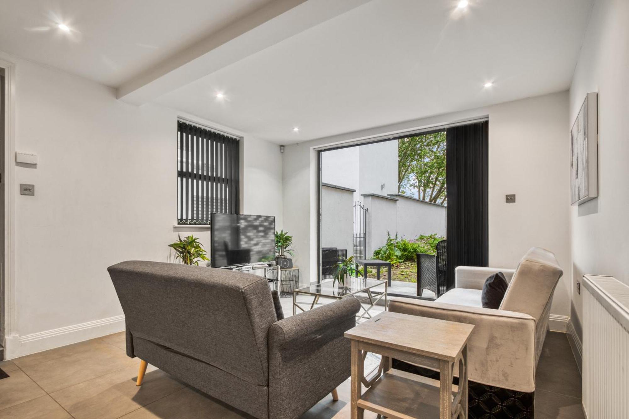 Chic Haven With Secret Garden Apartamento Londres