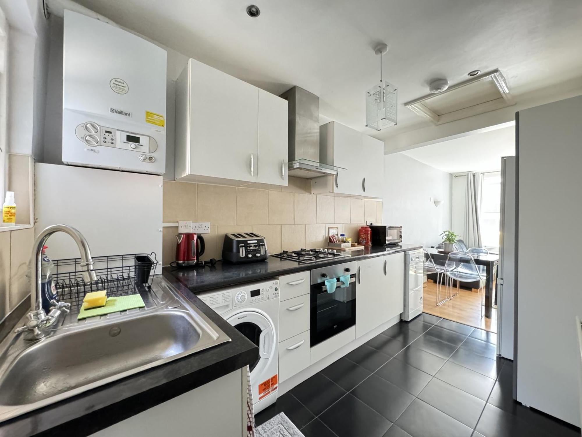 Cosy Near *kings Cross* Station *